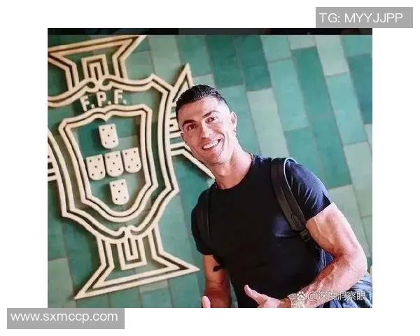 带有罗字的足球球星盘点及其在足球历史中的影响力解析