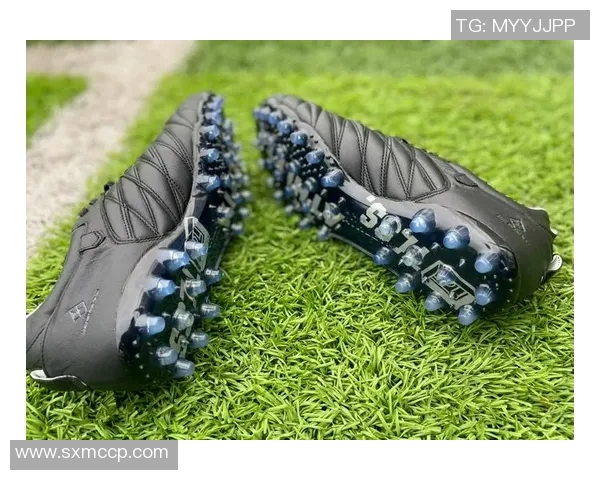 球星教你如何清洗足球鞋保持最佳状态的详细视频教程